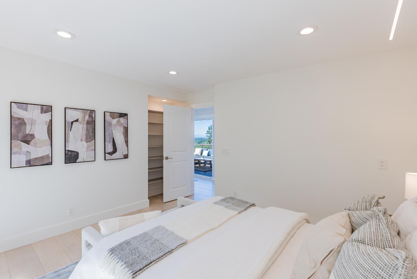 Detail Gallery Image 24 of 61 For 893 Madonna Way, Los Altos,  CA 94024 - 4 Beds | 3 Baths