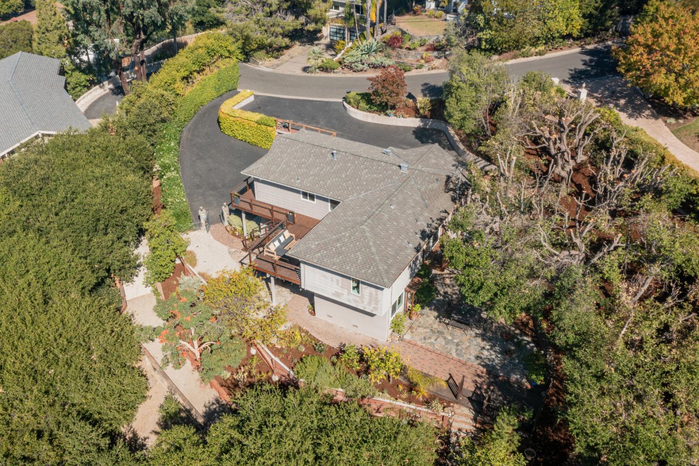 Detail Gallery Image 43 of 61 For 893 Madonna Way, Los Altos,  CA 94024 - 4 Beds | 3 Baths