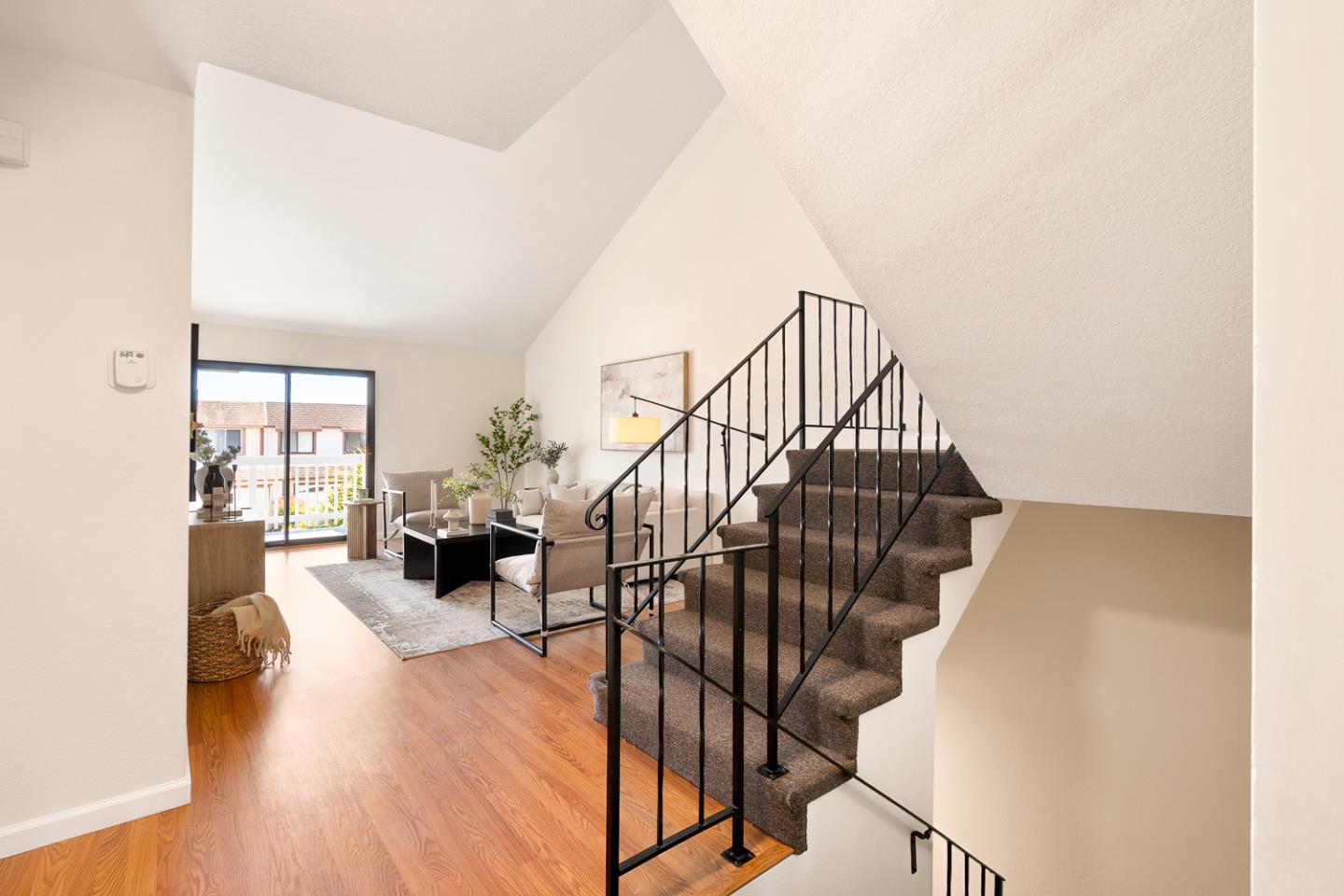Detail Gallery Image 3 of 37 For 3637 Bettman Way, South San Francisco,  CA 94080 - 3 Beds | 2 Baths