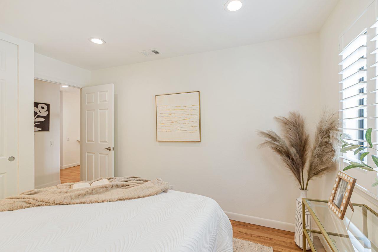 Detail Gallery Image 26 of 36 For 93 Little Bear Way, San Jose,  CA 95136 - 3 Beds | 2/1 Baths