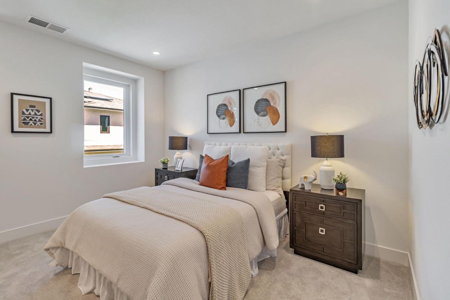 Detail Gallery Image 14 of 23 For 1131 Esther Ct, Palo Alto,  CA 94303 - 3 Beds | 3 Baths