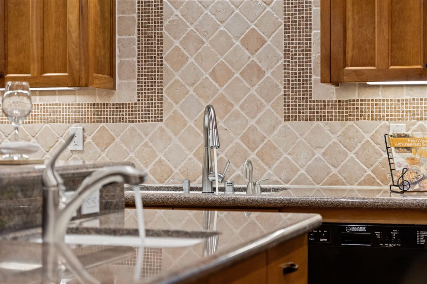 Detail Gallery Image 9 of 74 For 157 Central Ave, Los Gatos,  CA 95030 - 4 Beds | 3 Baths