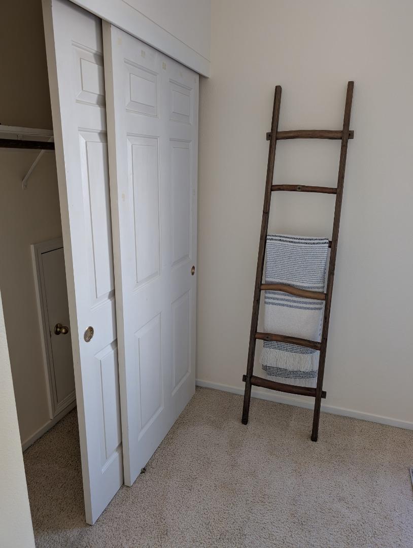 Detail Gallery Image 13 of 18 For 805 N San Antonio Rd, Los Altos,  CA 94022 - 3 Beds | 2 Baths