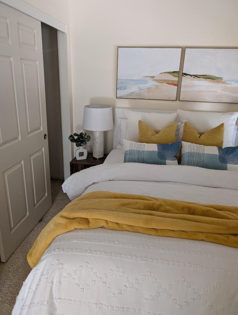 Detail Gallery Image 7 of 18 For 805 N San Antonio Rd, Los Altos,  CA 94022 - 3 Beds | 2 Baths