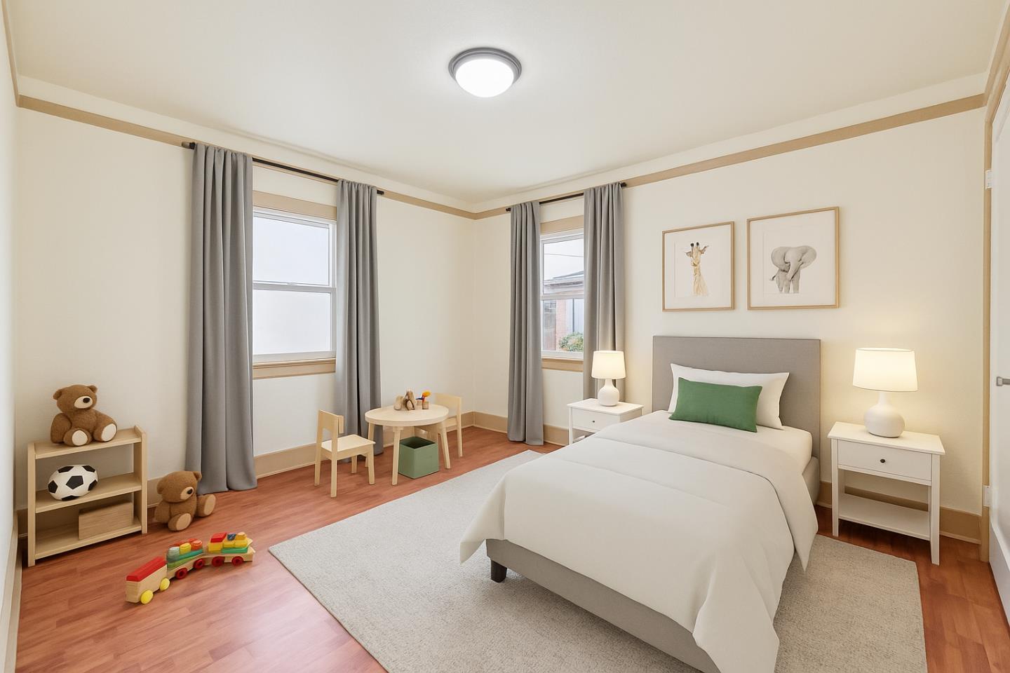 Detail Gallery Image 11 of 23 For 1460 80th Ave, Oakland,  CA 94621 - 4 Beds | 1 Baths