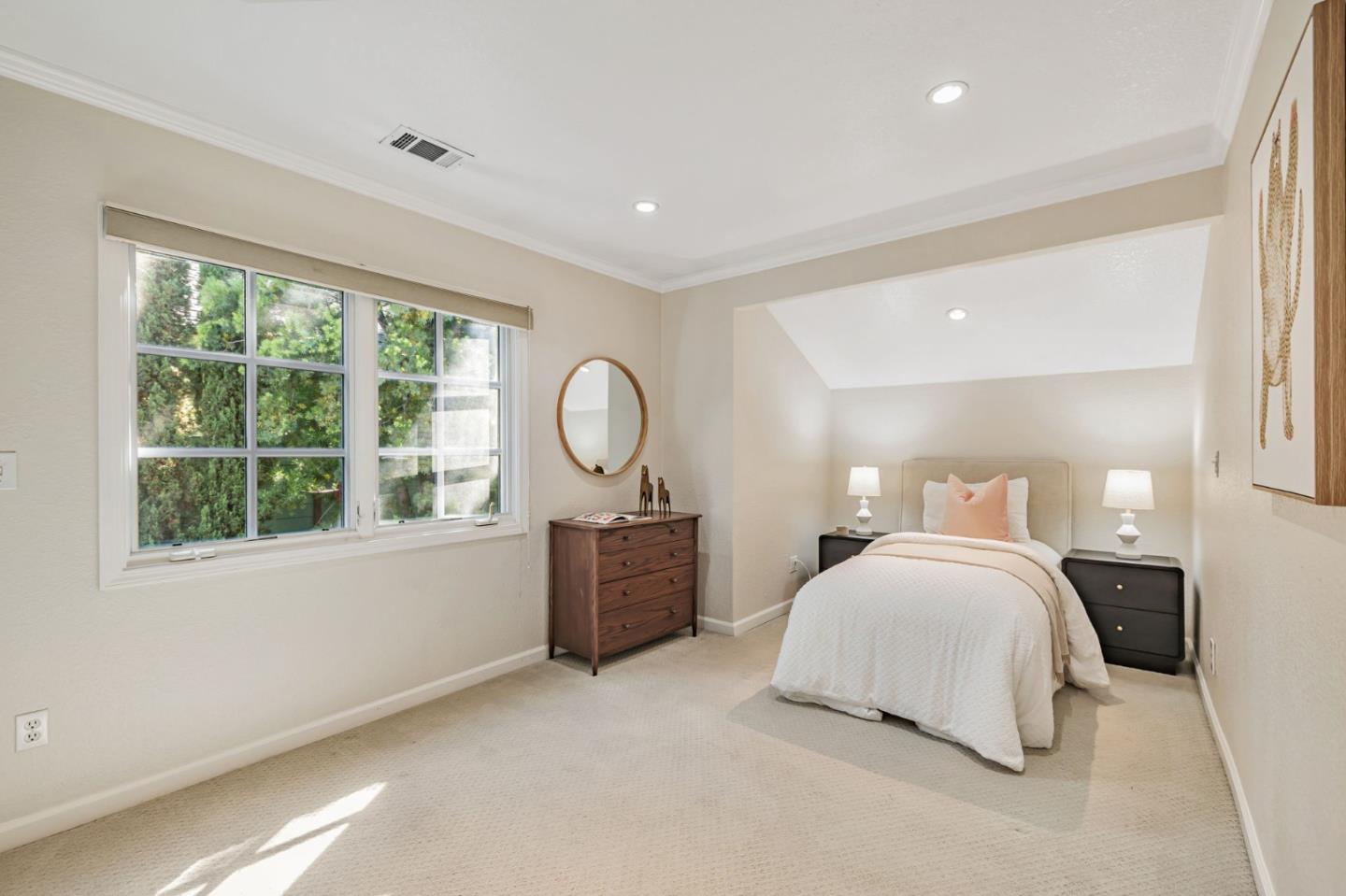 Detail Gallery Image 17 of 29 For 248 University Ave, Los Gatos,  CA 95030 - 3 Beds | 2/1 Baths