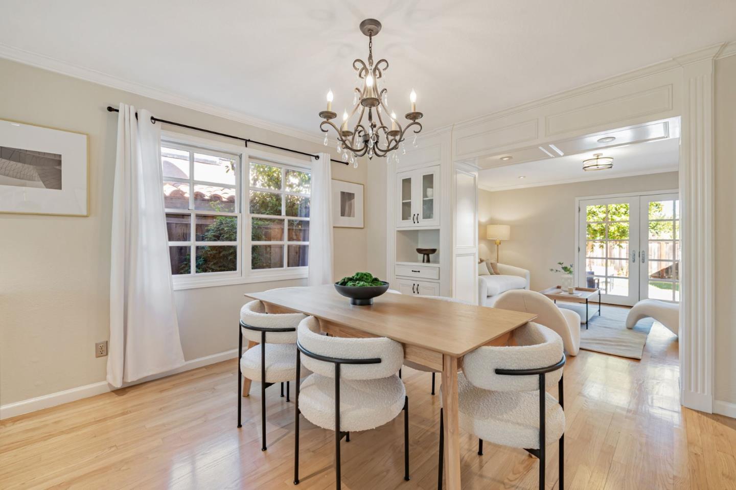 Detail Gallery Image 7 of 29 For 248 University Ave, Los Gatos,  CA 95030 - 3 Beds | 2/1 Baths