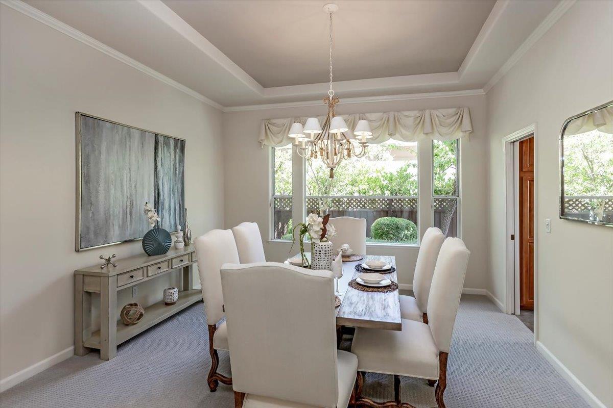 Detail Gallery Image 11 of 48 For 5433 Vicenza Way, San Jose,  CA 95138 - 4 Beds | 4/1 Baths