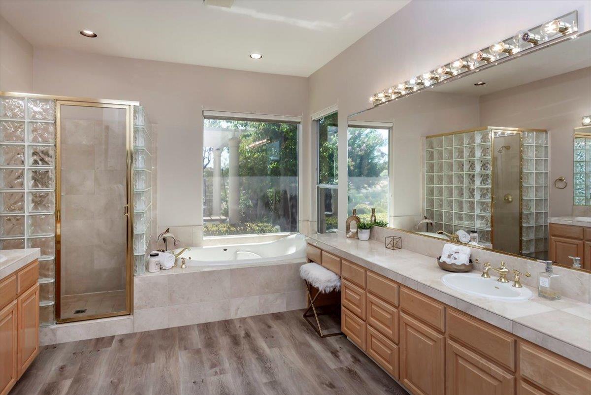 Detail Gallery Image 20 of 48 For 5433 Vicenza Way, San Jose,  CA 95138 - 4 Beds | 4/1 Baths