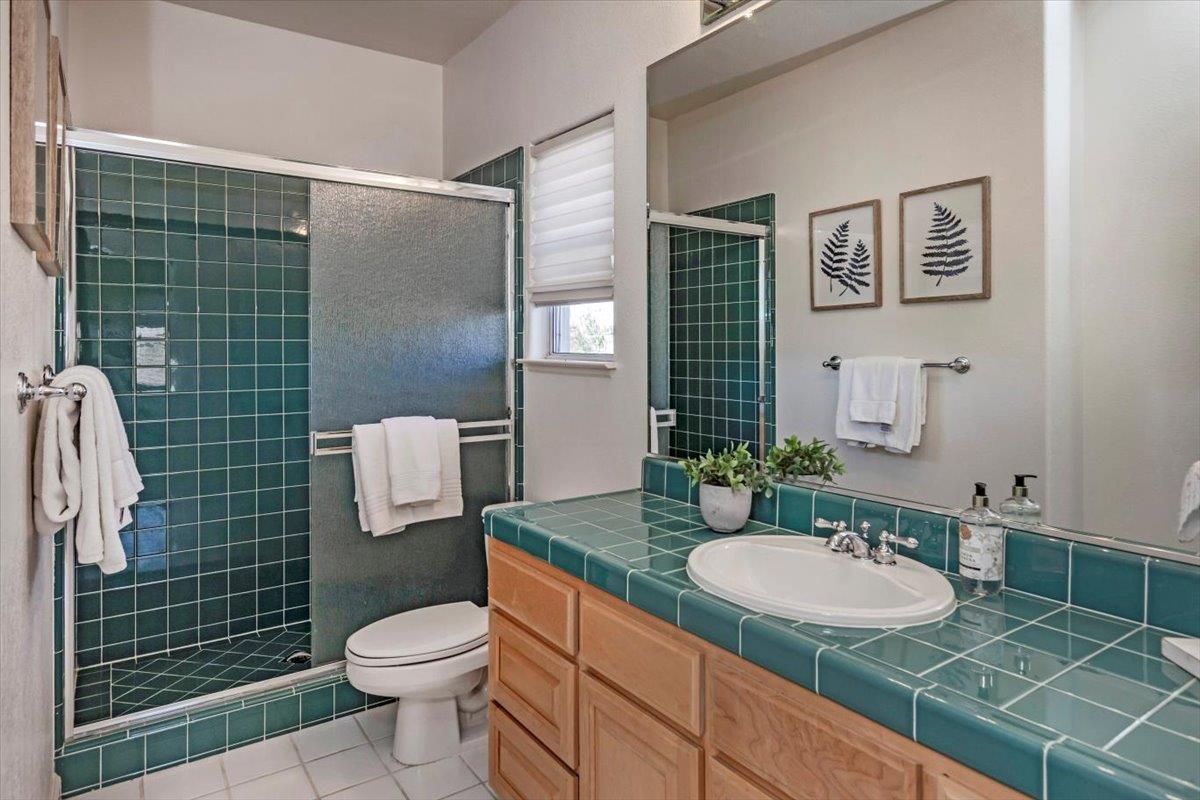 Detail Gallery Image 30 of 48 For 5433 Vicenza Way, San Jose,  CA 95138 - 4 Beds | 4/1 Baths