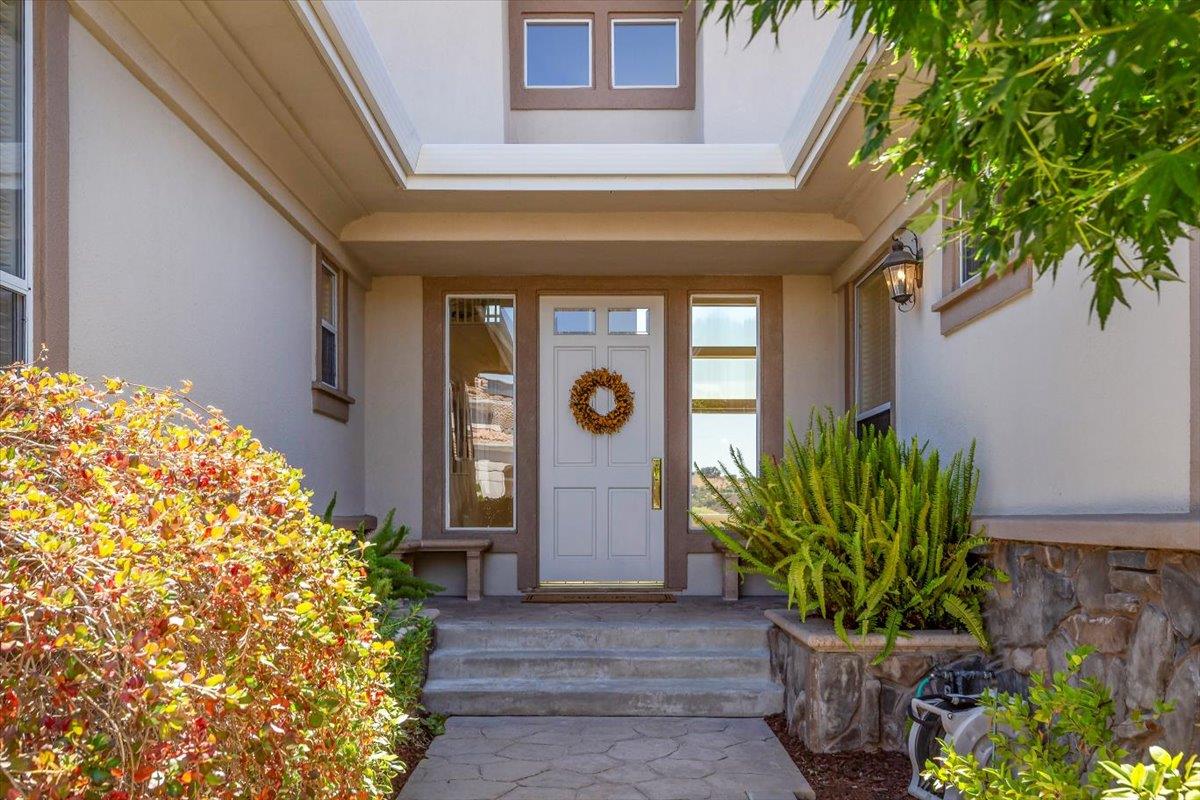 Detail Gallery Image 6 of 48 For 5433 Vicenza Way, San Jose,  CA 95138 - 4 Beds | 4/1 Baths