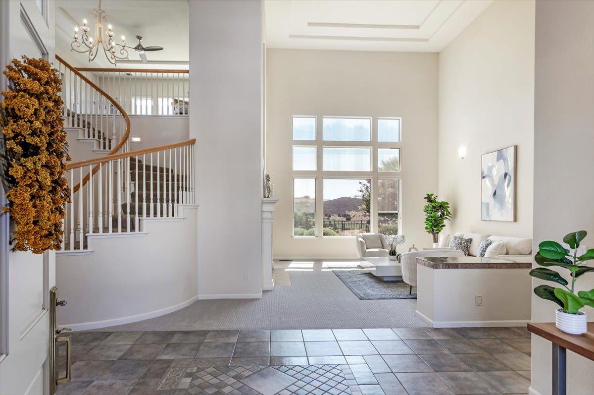 Detail Gallery Image 8 of 48 For 5433 Vicenza Way, San Jose,  CA 95138 - 4 Beds | 4/1 Baths