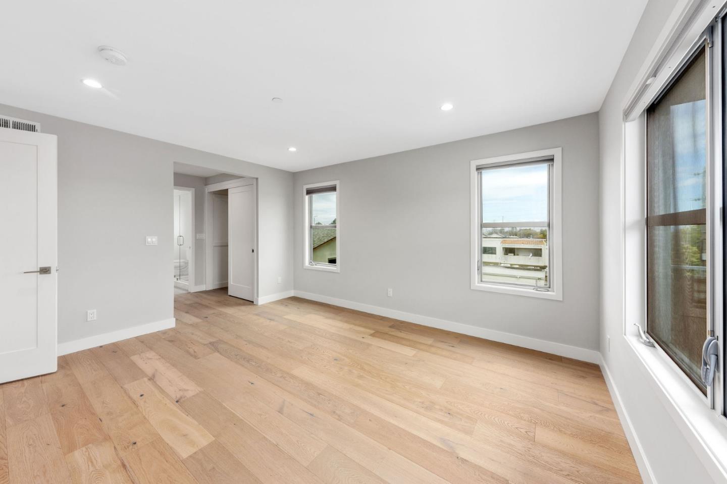 Detail Gallery Image 12 of 17 For 30 Hermosa Ave #302,  Millbrae,  CA 94030 - 2 Beds | 2 Baths