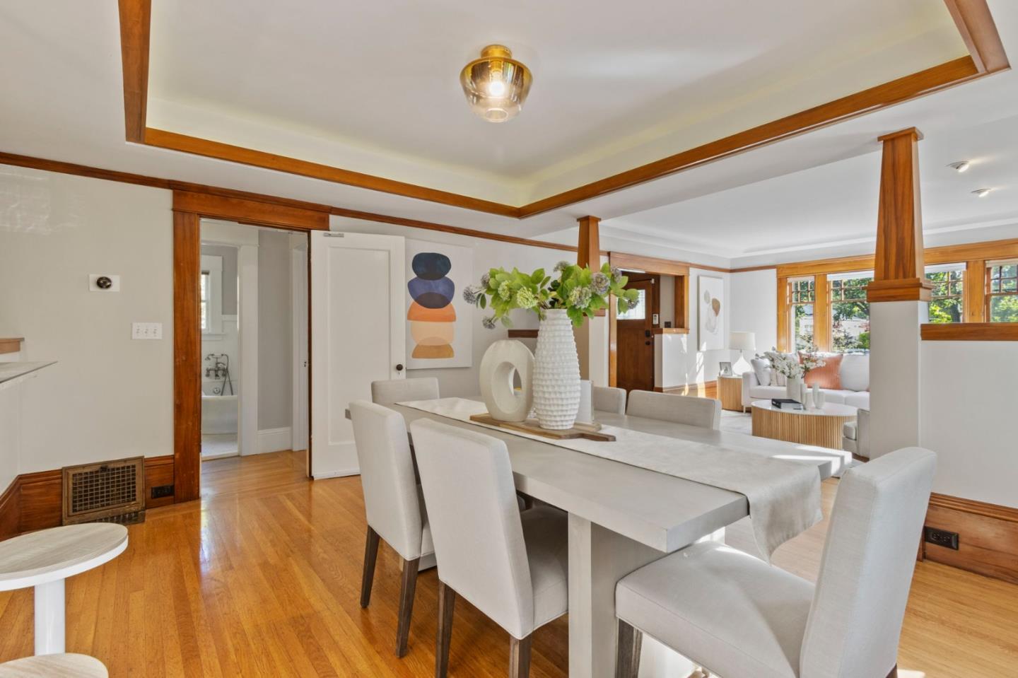 Detail Gallery Image 17 of 65 For 221 Grand St, Redwood City,  CA 94062 - 3 Beds | 2 Baths