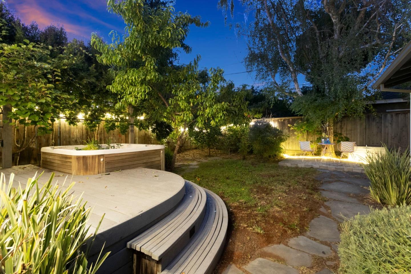 Detail Gallery Image 62 of 65 For 221 Grand St, Redwood City,  CA 94062 - 3 Beds | 2 Baths