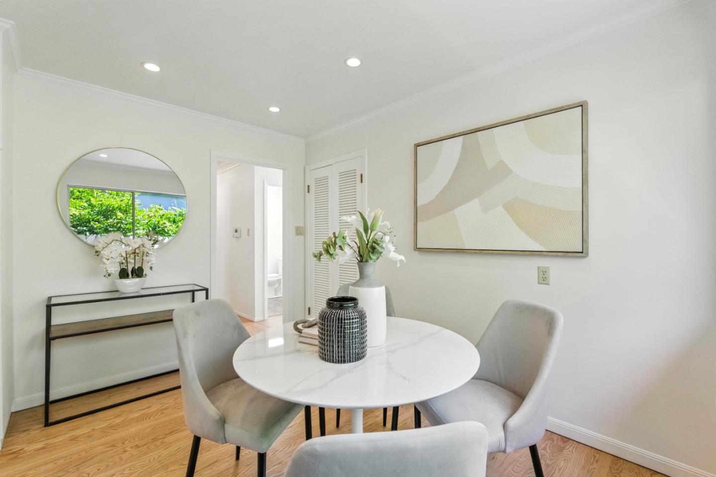 Detail Gallery Image 16 of 43 For 2146 Whipple Ave, Redwood City,  CA 94062 - 4 Beds | 2/1 Baths