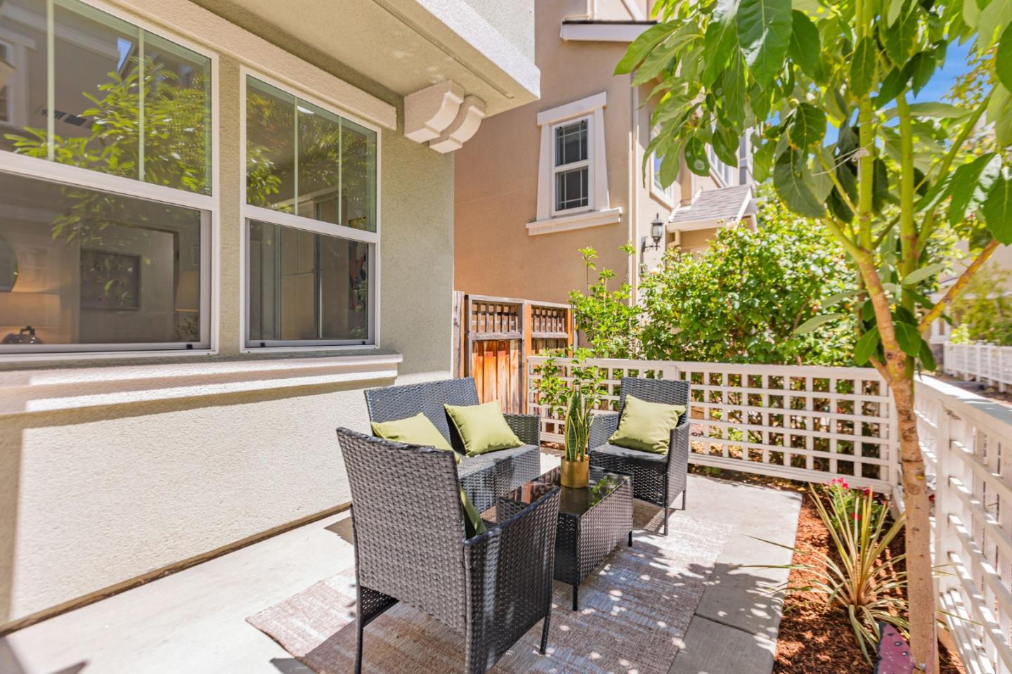 Detail Gallery Image 14 of 48 For 2973 Pescadero Ter, Fremont,  CA 94538 - 3 Beds | 2/2 Baths