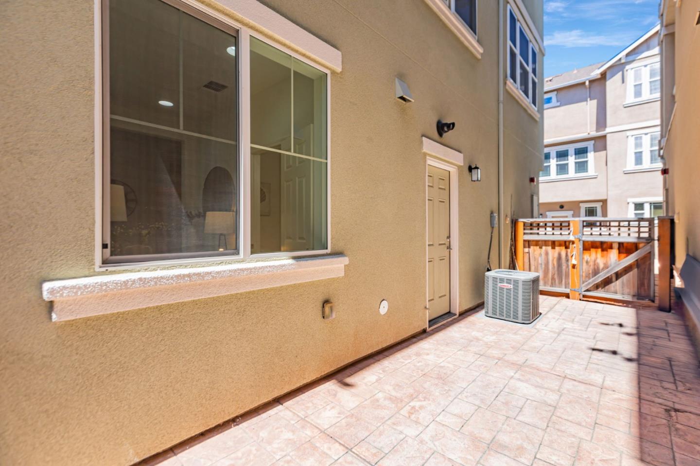 Detail Gallery Image 38 of 48 For 2973 Pescadero Ter, Fremont,  CA 94538 - 3 Beds | 2/2 Baths