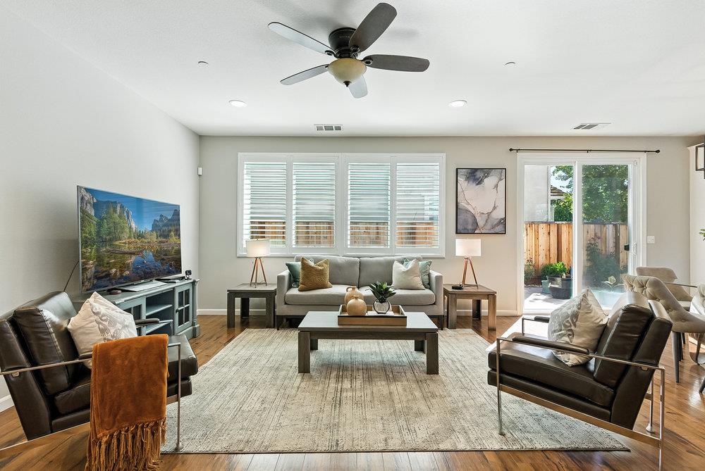 Detail Gallery Image 4 of 33 For 6640 Tecate Ln, Gilroy,  CA 95020 - 3 Beds | 2/1 Baths