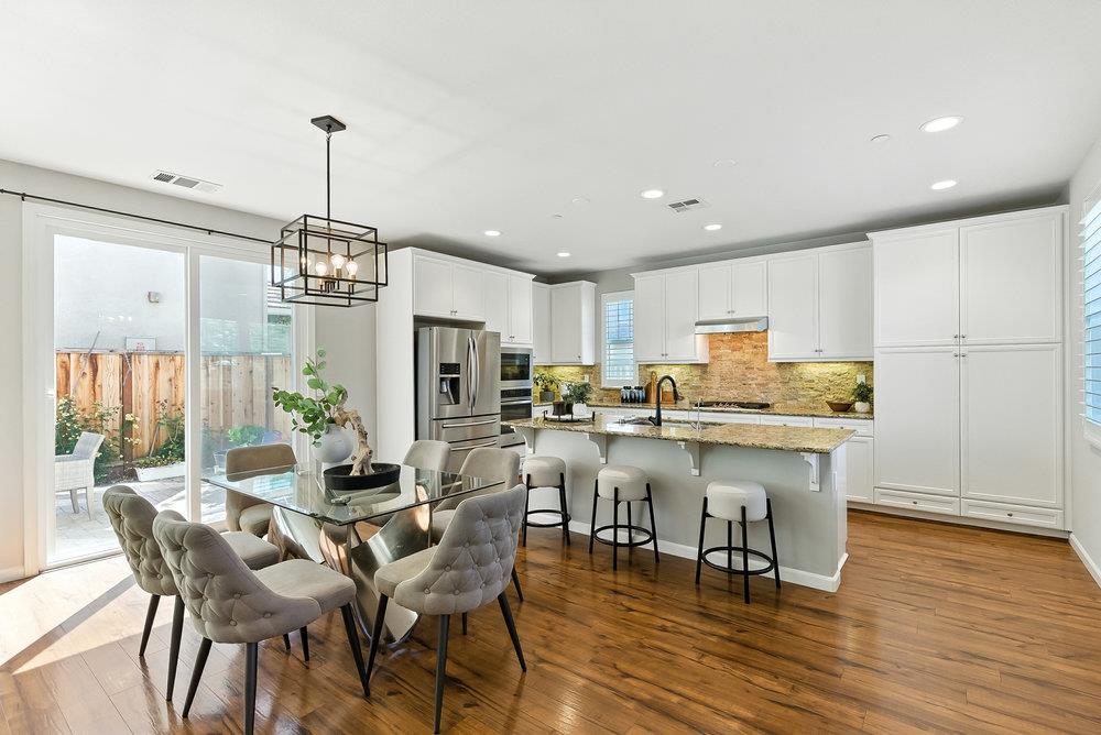 Detail Gallery Image 8 of 33 For 6640 Tecate Ln, Gilroy,  CA 95020 - 3 Beds | 2/1 Baths