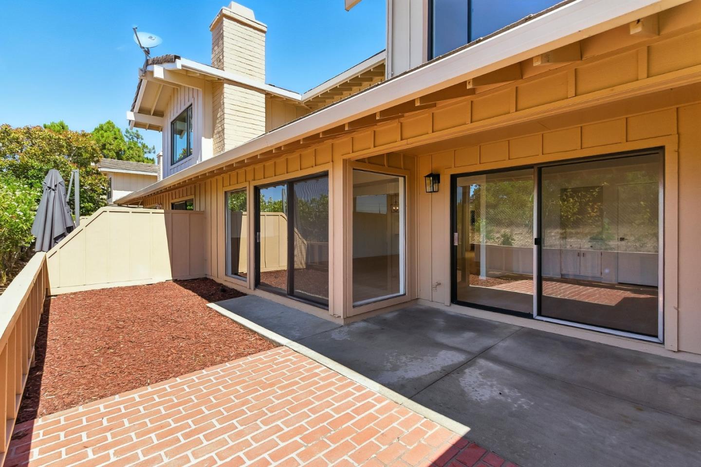 Detail Gallery Image 19 of 85 For 10 Azalea Ln, San Carlos,  CA 94070 - 2 Beds | 2/1 Baths