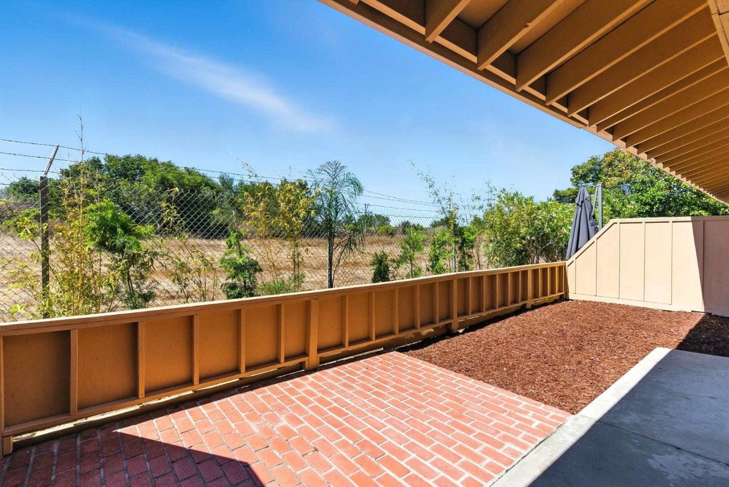 Detail Gallery Image 22 of 85 For 10 Azalea Ln, San Carlos,  CA 94070 - 2 Beds | 2/1 Baths