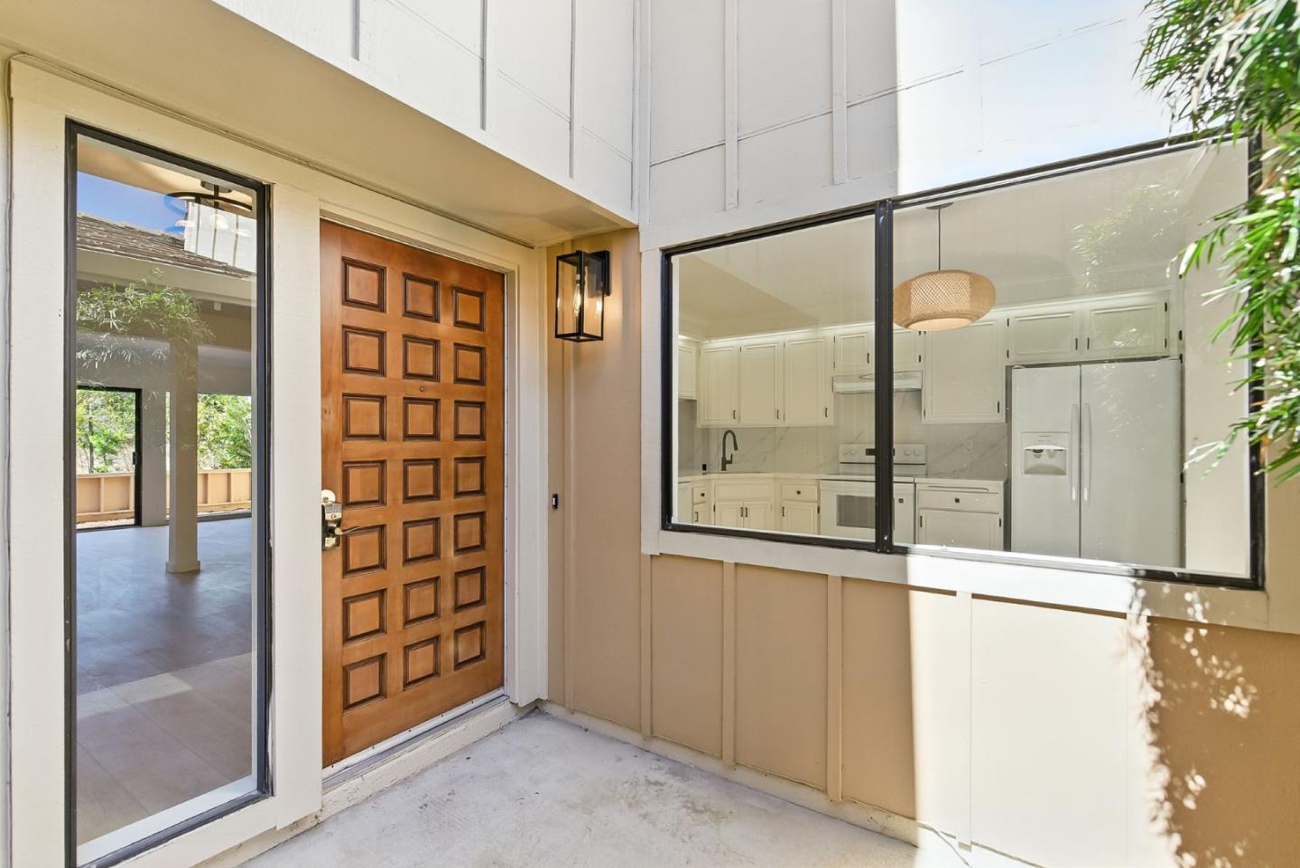 Detail Gallery Image 4 of 85 For 10 Azalea Ln, San Carlos,  CA 94070 - 2 Beds | 2/1 Baths