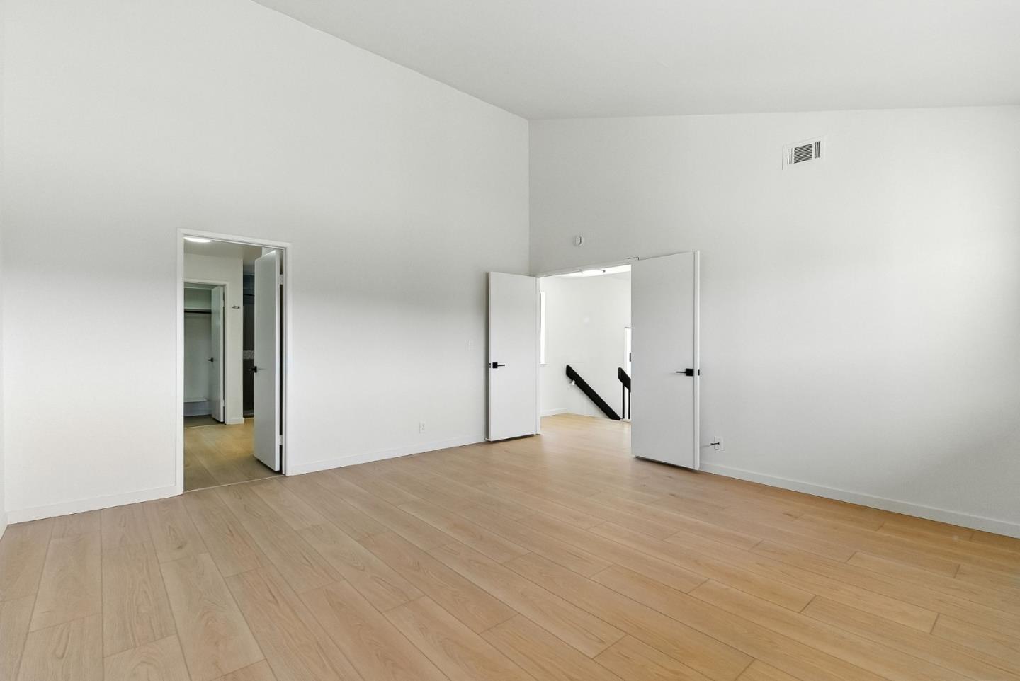 Detail Gallery Image 41 of 85 For 10 Azalea Ln, San Carlos,  CA 94070 - 2 Beds | 2/1 Baths