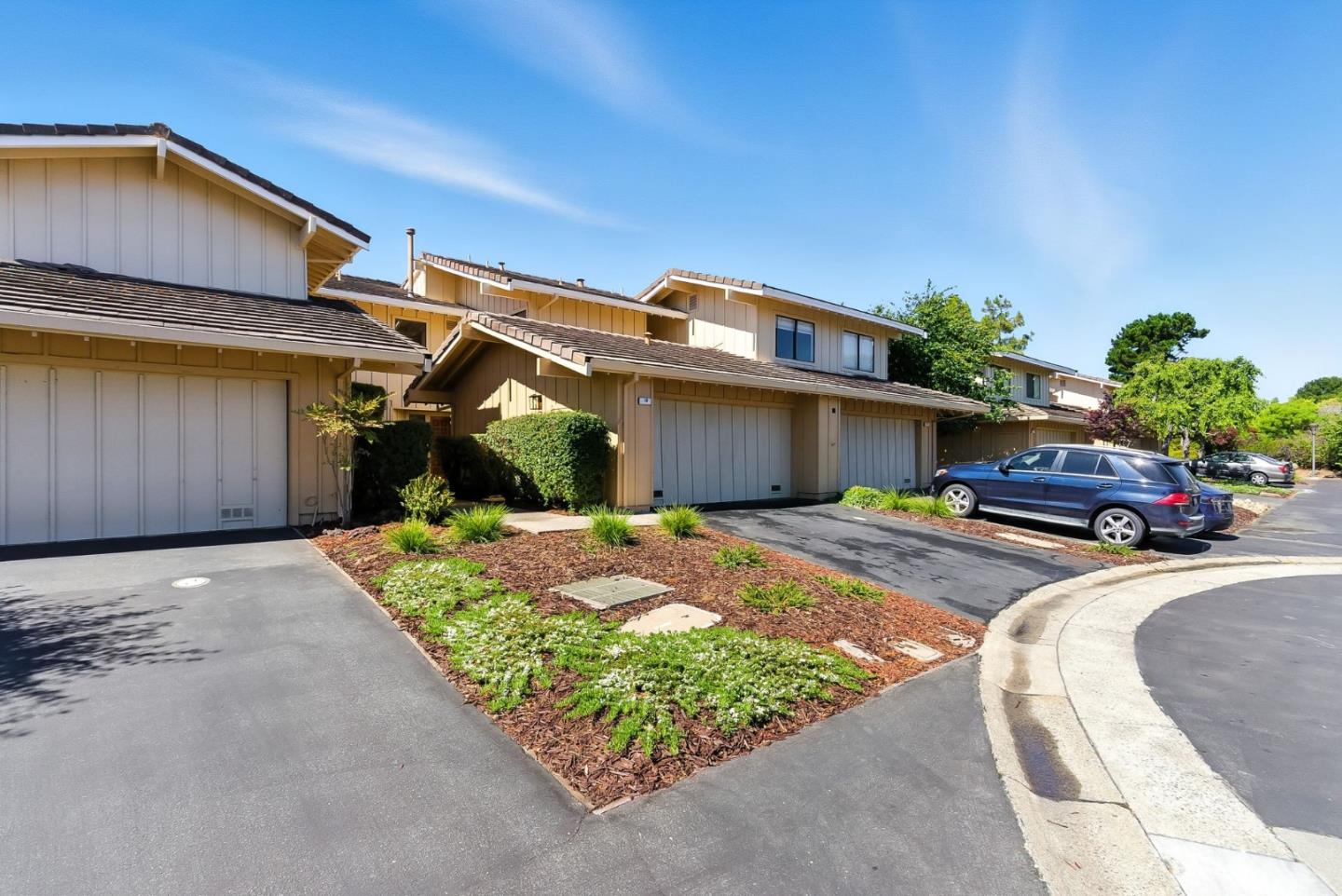 Detail Gallery Image 65 of 85 For 10 Azalea Ln, San Carlos,  CA 94070 - 2 Beds | 2/1 Baths