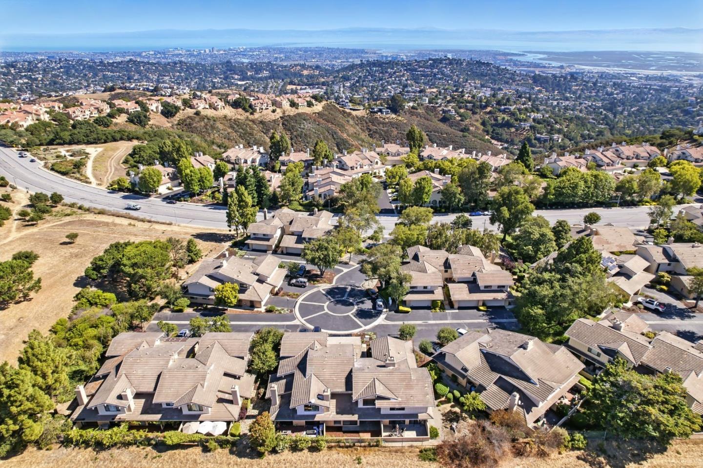 Detail Gallery Image 72 of 85 For 10 Azalea Ln, San Carlos,  CA 94070 - 2 Beds | 2/1 Baths