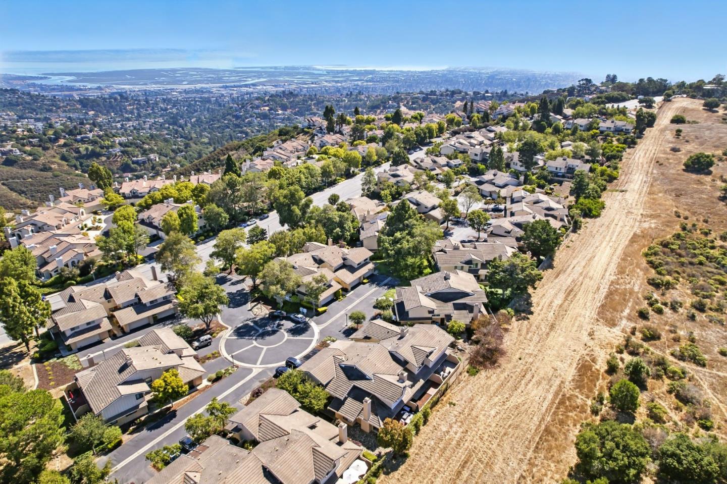 Detail Gallery Image 73 of 85 For 10 Azalea Ln, San Carlos,  CA 94070 - 2 Beds | 2/1 Baths