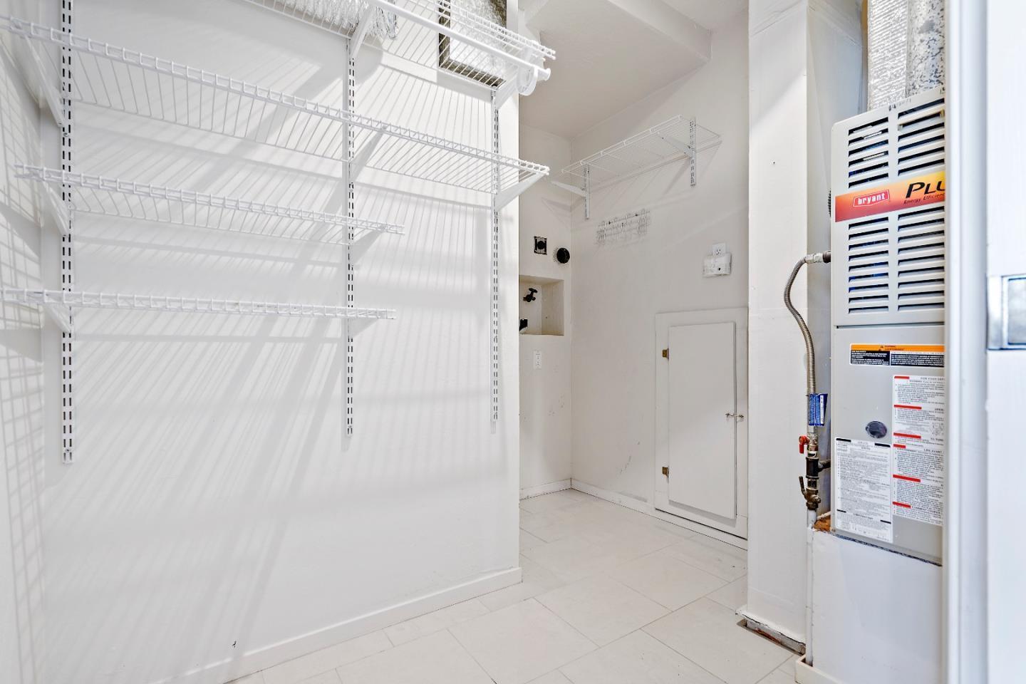 Detail Gallery Image 13 of 20 For 3003 Melendy Dr #2,  San Carlos,  CA 94070 - 2 Beds | 1 Baths