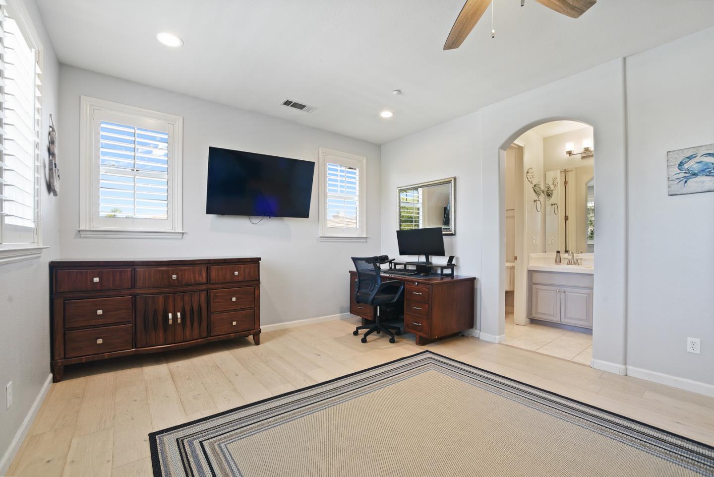 Detail Gallery Image 14 of 32 For 2264 Star Lilly Ct, Brentwood,  CA 94513 - 5 Beds | 4 Baths