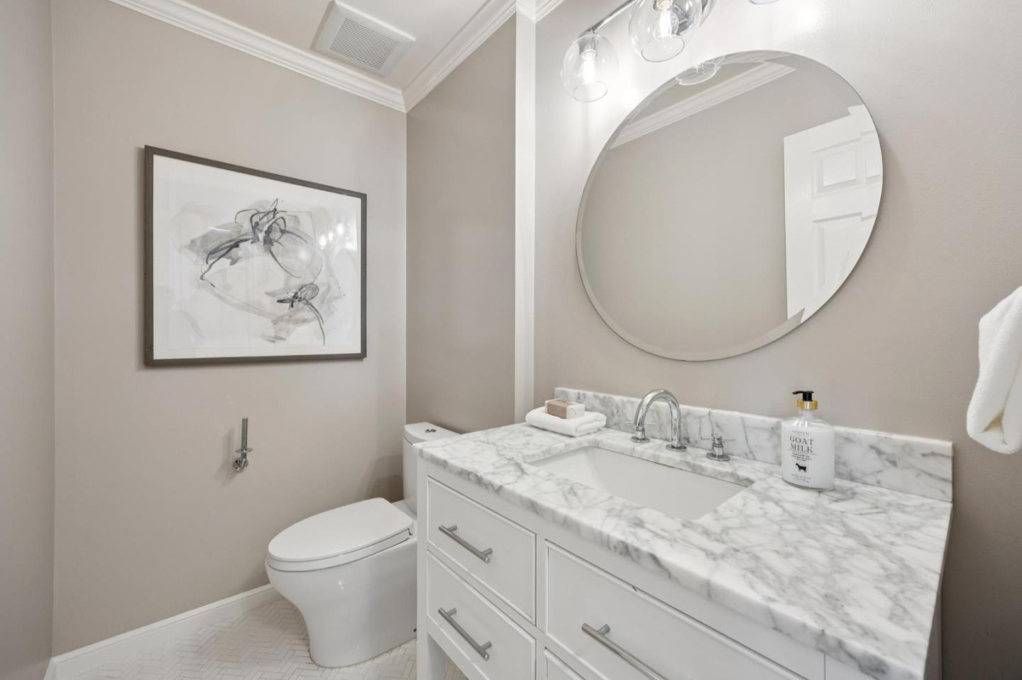 Detail Gallery Image 17 of 32 For 307 Carlos Ave, Redwood City,  CA 94061 - 3 Beds | 2/1 Baths