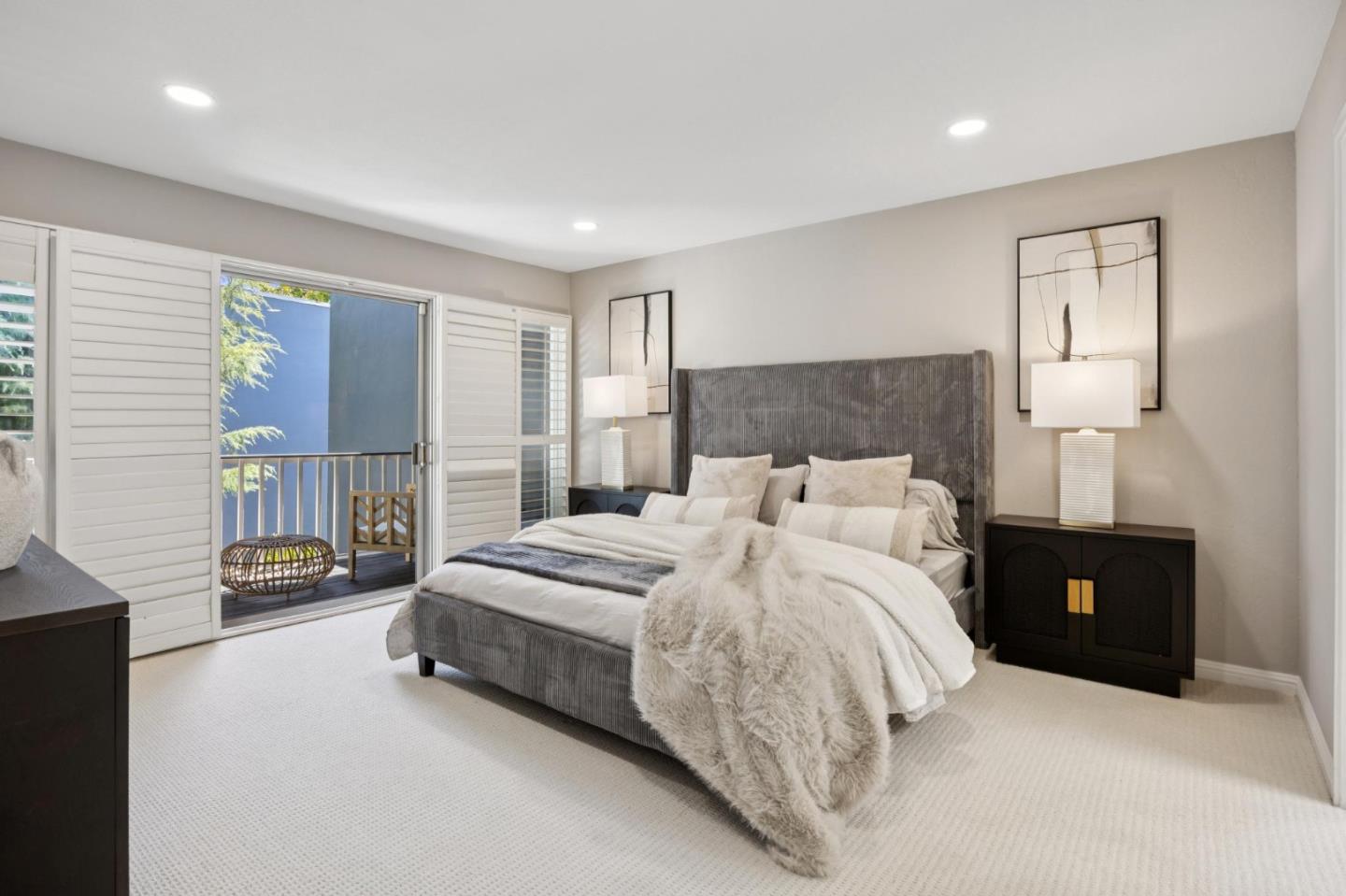 Detail Gallery Image 21 of 32 For 307 Carlos Ave, Redwood City,  CA 94061 - 3 Beds | 2/1 Baths