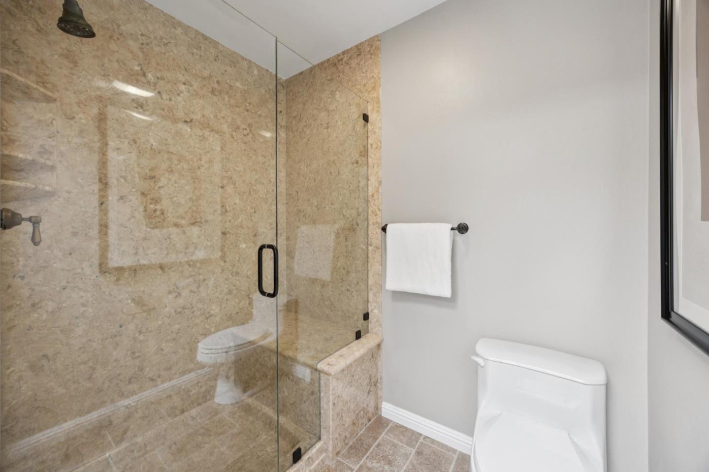 Detail Gallery Image 25 of 32 For 307 Carlos Ave, Redwood City,  CA 94061 - 3 Beds | 2/1 Baths