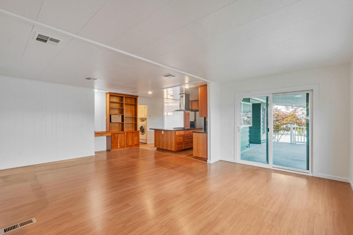 Detail Gallery Image 18 of 28 For 40 Ranchero Way #40,  Hayward,  CA 94544 - 2 Beds | 2 Baths