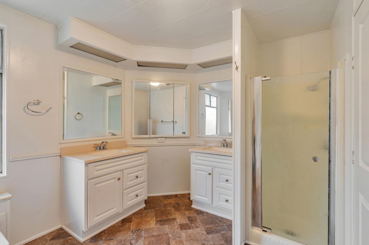 Detail Gallery Image 28 of 28 For 40 Ranchero Way #40,  Hayward,  CA 94544 - 2 Beds | 2 Baths