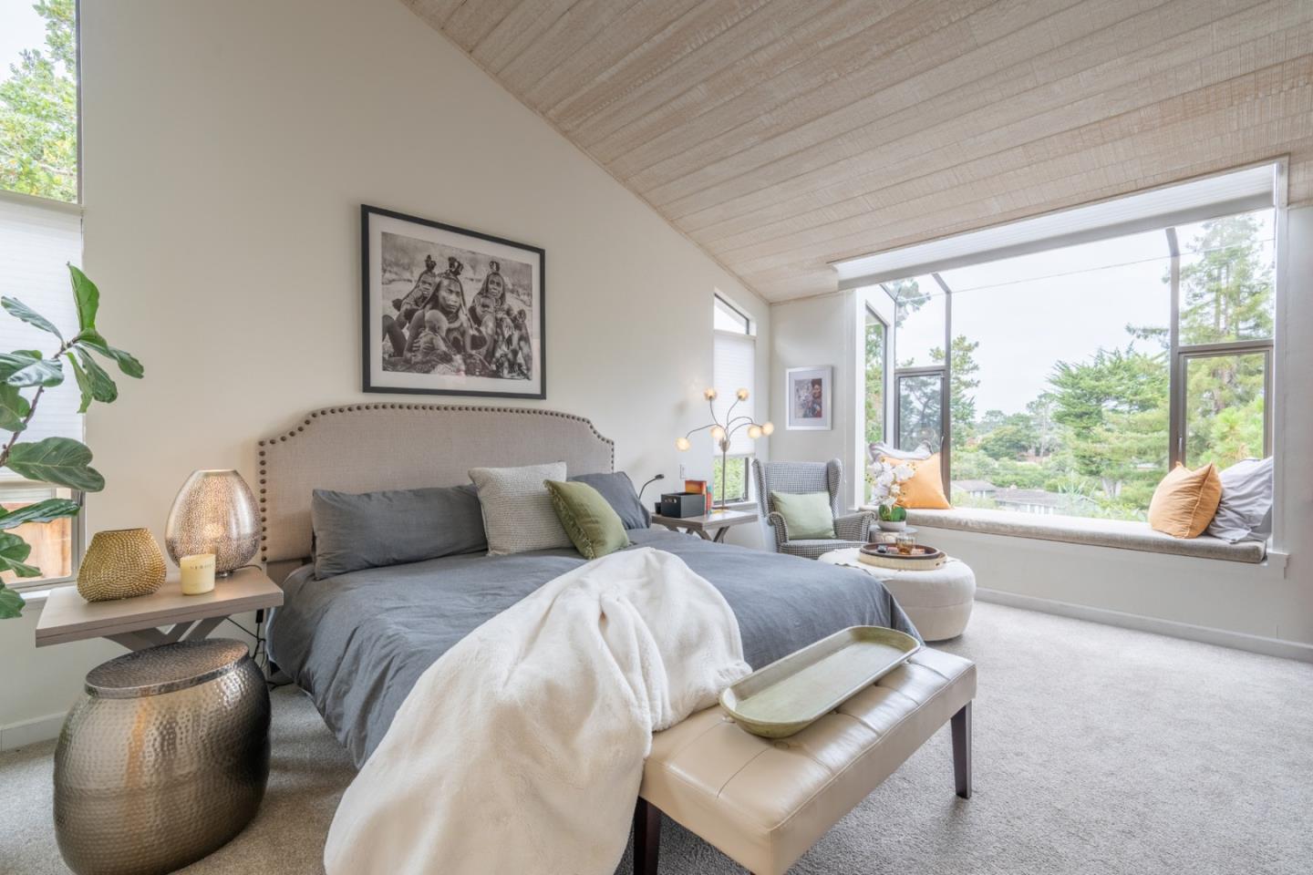Detail Gallery Image 15 of 33 For 18 Deer Stalker Path, Monterey,  CA 93940 - 3 Beds | 2/1 Baths