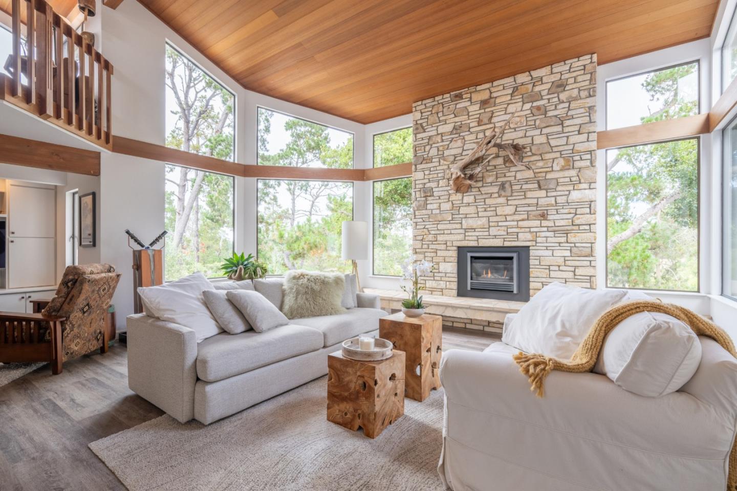 <p>Find the right property for you</p>