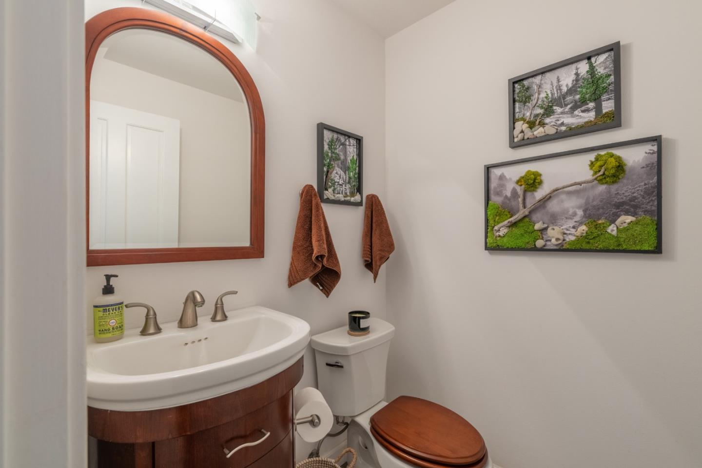 Detail Gallery Image 23 of 33 For 18 Deer Stalker Path, Monterey,  CA 93940 - 3 Beds | 2/1 Baths