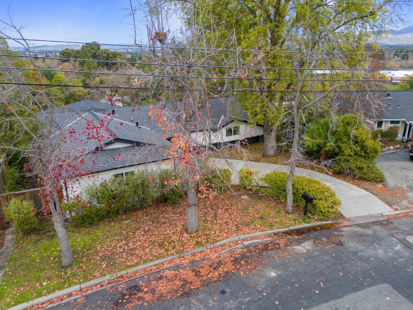 Detail Gallery Image 43 of 74 For 2660 Ross Pl, Walnut Creek,  CA 94597 - 4 Beds | 3 Baths