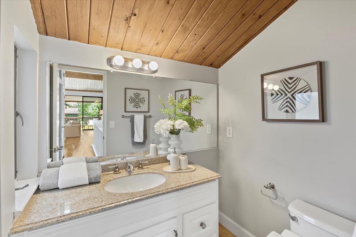 Detail Gallery Image 18 of 34 For 225 Horizon Ave, Mountain View,  CA 94043 - 2 Beds | 1/1 Baths