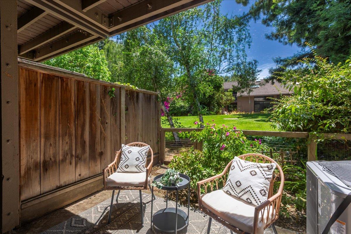 Detail Gallery Image 22 of 34 For 225 Horizon Ave, Mountain View,  CA 94043 - 2 Beds | 1/1 Baths