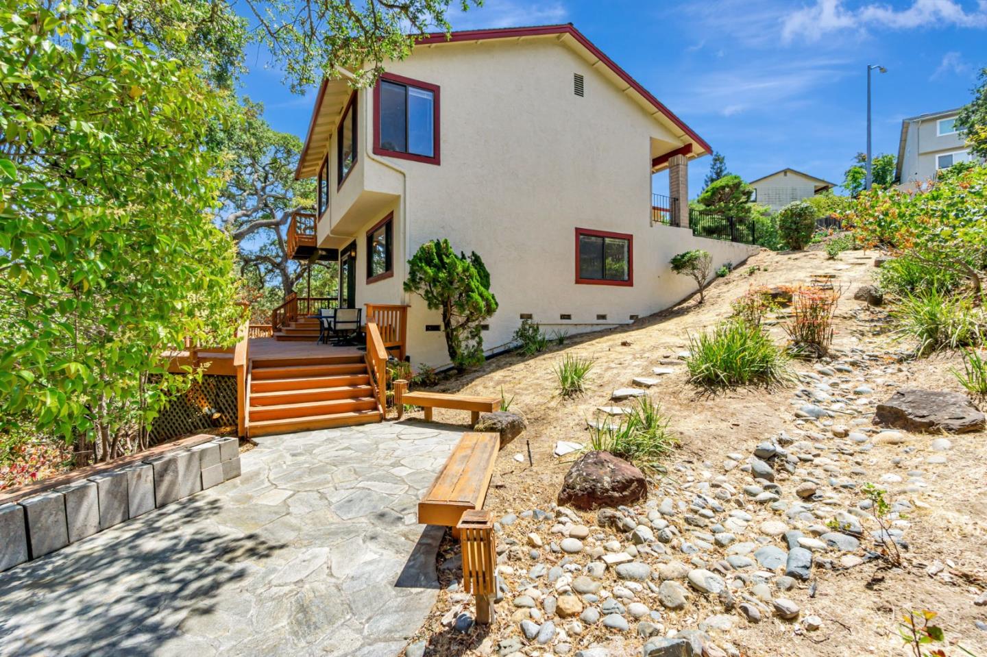 Detail Gallery Image 19 of 20 For 126 Saint Joan Ln, Pleasant Hill,  CA 94523 - 3 Beds | 2/1 Baths