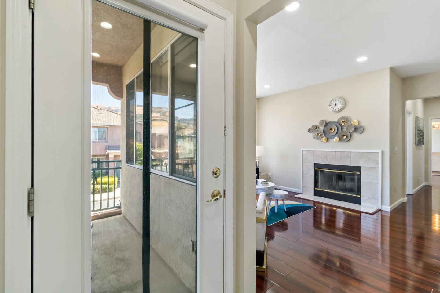 Detail Gallery Image 23 of 35 For 3581 Jasmine Cir, San Jose,  CA 95135 - 2 Beds | 2 Baths