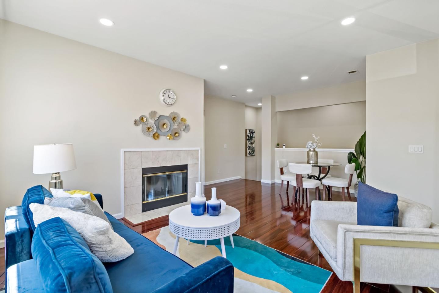 Detail Gallery Image 9 of 35 For 3581 Jasmine Cir, San Jose,  CA 95135 - 2 Beds | 2 Baths
