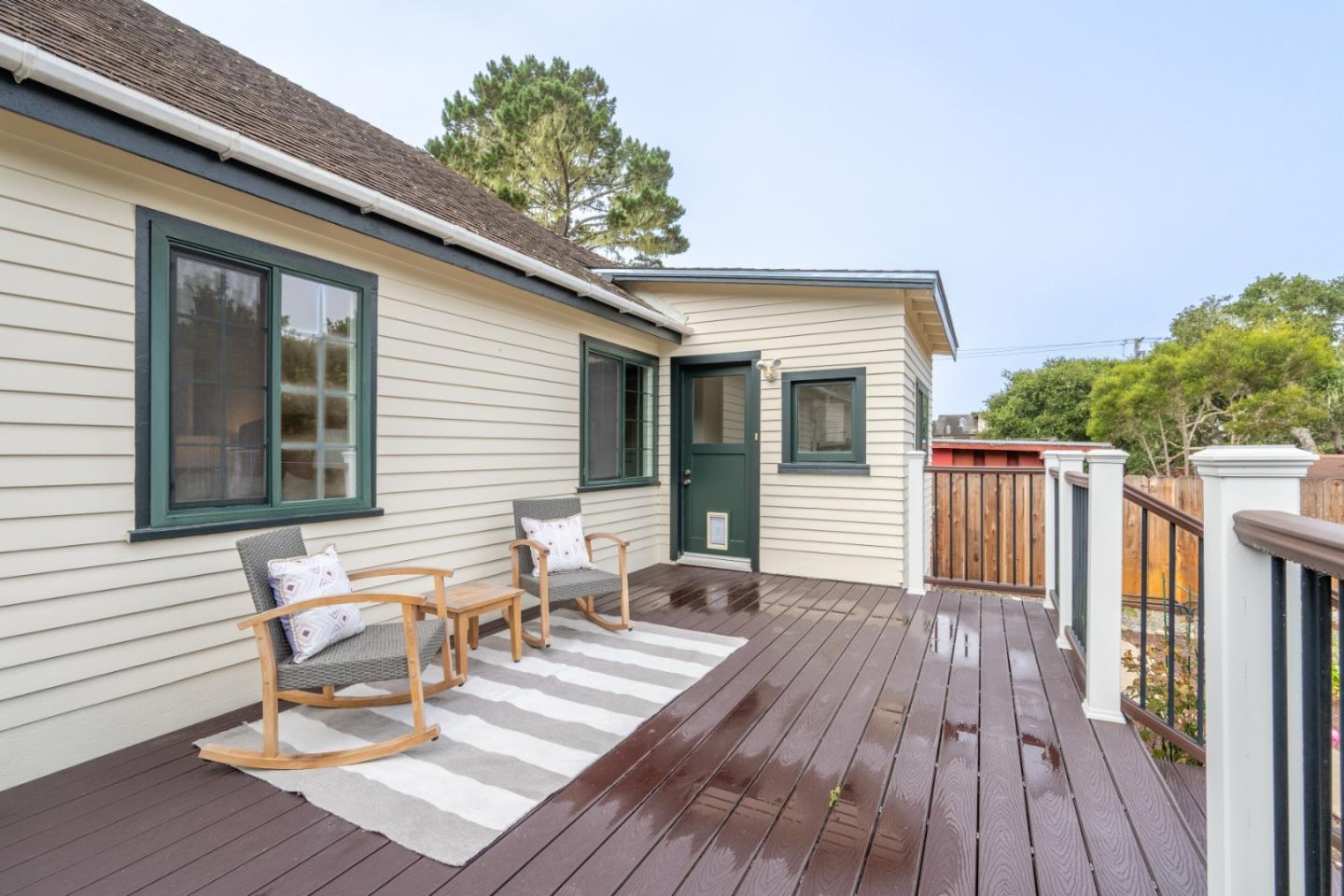 Detail Gallery Image 24 of 27 For 1222 Lincoln Ave, Pacific Grove,  CA 93950 - 4 Beds | 1 Baths