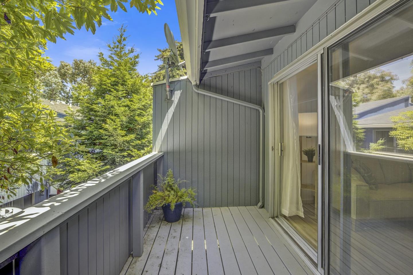 Detail Gallery Image 23 of 35 For 209 Boardwalk Ave #G,  San Bruno,  CA 94066 - 1 Beds | 1 Baths