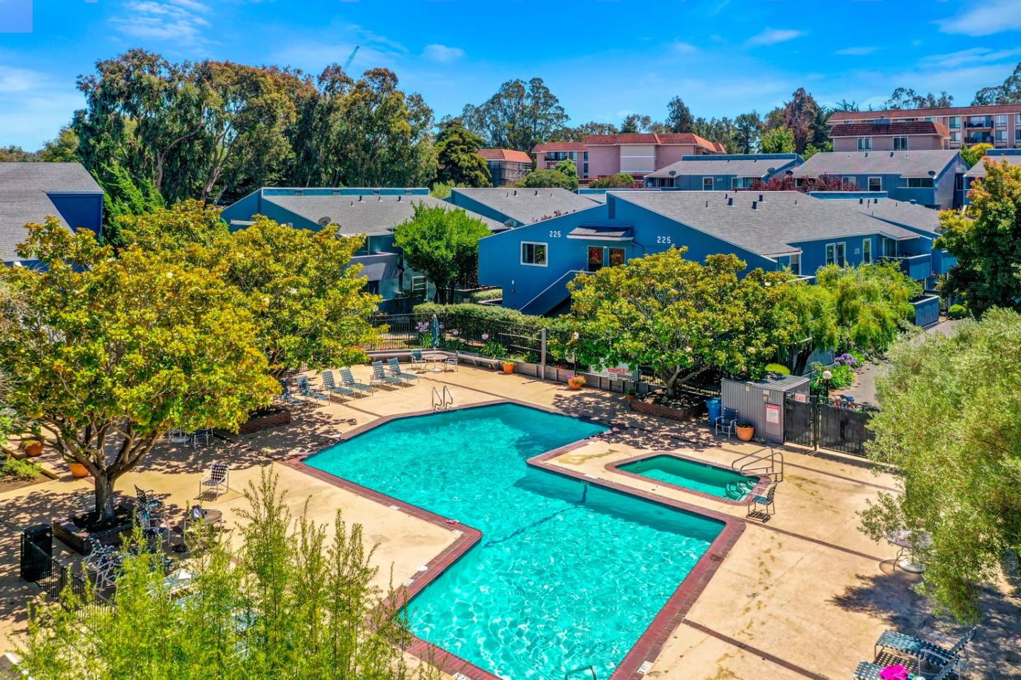 Detail Gallery Image 34 of 35 For 209 Boardwalk Ave #G,  San Bruno,  CA 94066 - 1 Beds | 1 Baths